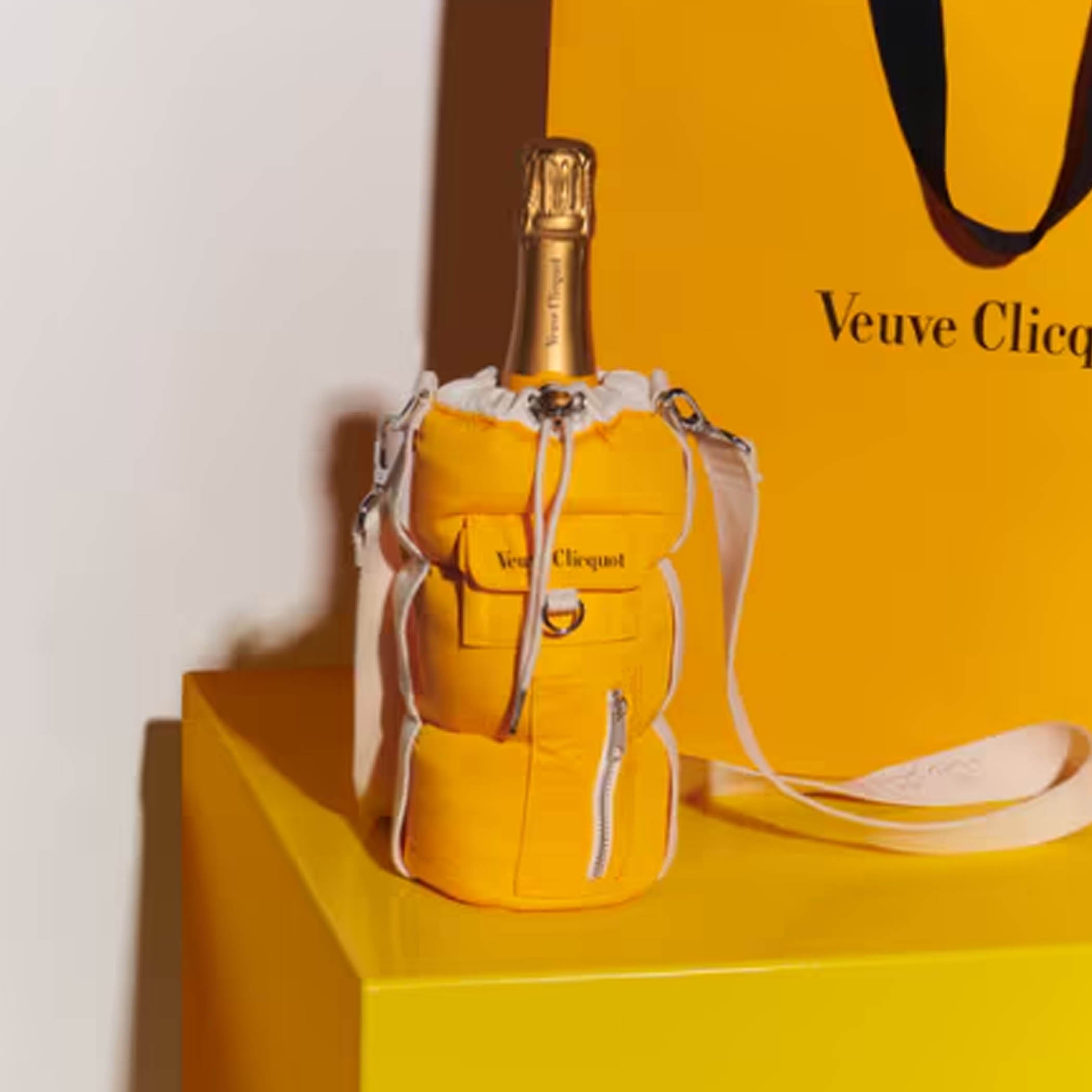 Veuve Clicquot Brut Puffy Bottle Holder 750 mL